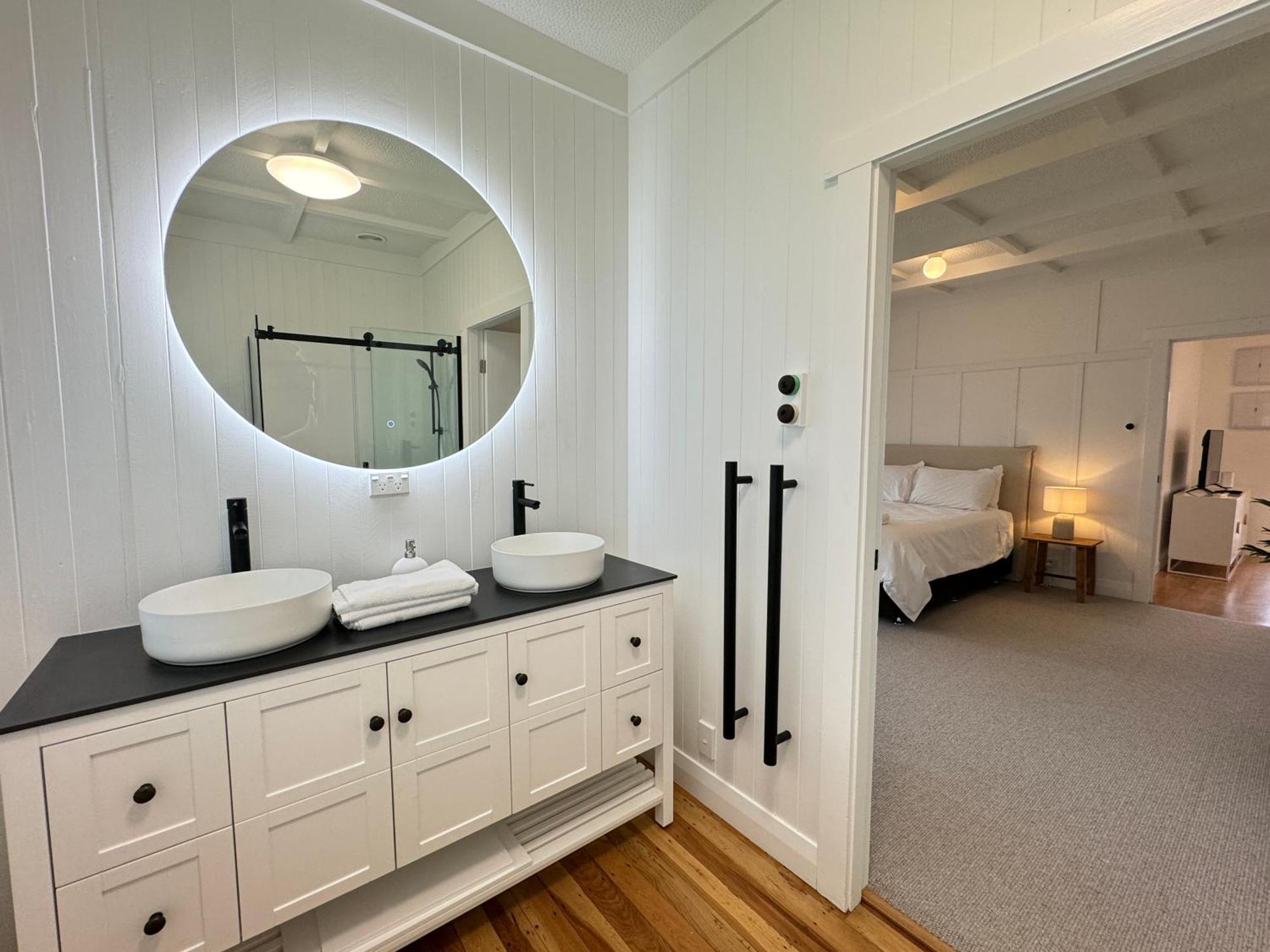 Miami One One Villa Oneroa Luaran gambar